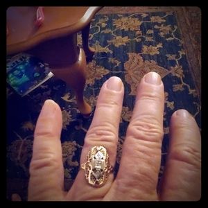 Antique diamond style 10 k. Ring.
